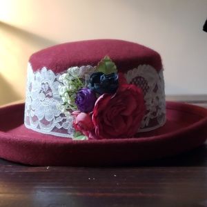 Womens Burgandy flower hat